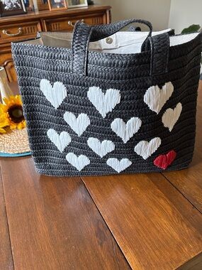BtB Los Angeles. Woven Heart Tote Bag - Black with White & Red Hearts